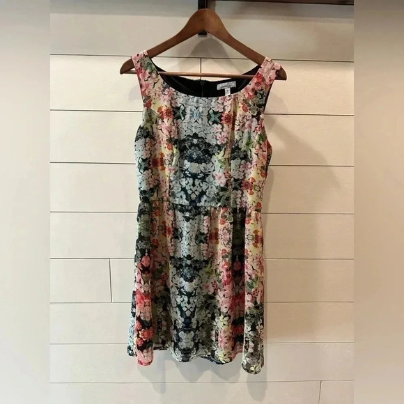 Speechless Juniors Knee length Floral Dress- size 11 - Picture 1 of 7